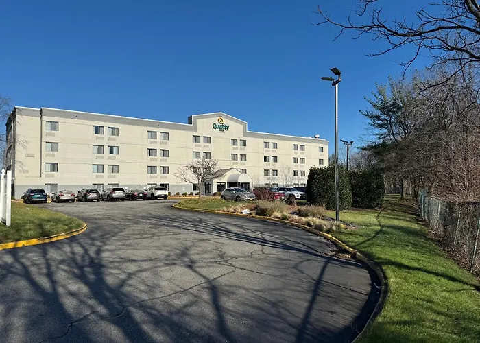 Quality Inn Spring Valley - Nanuet